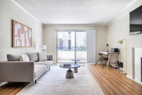 Playa Del Rey 2BR w Pool Gym nr beach LAX LAX-426